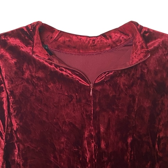 Ellos Crushed Velvet Bell Sleeve Top Red Wine Size 18/20 Stretch Mock Neck Y2K - Picture 5 of 9